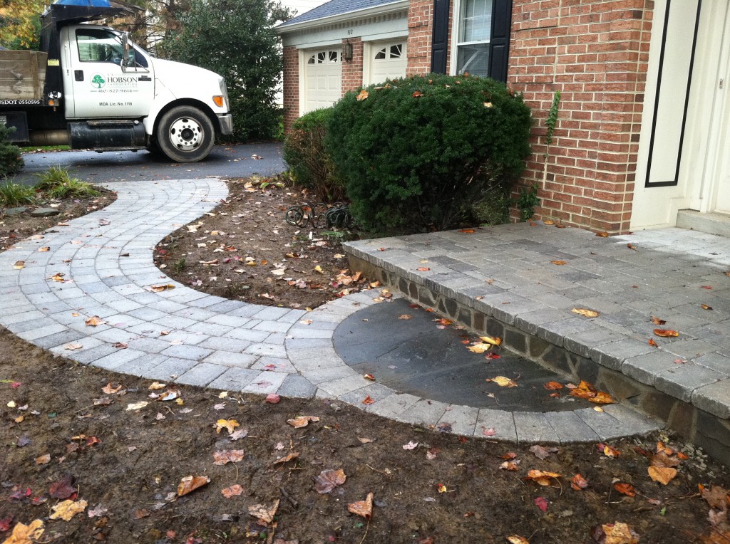 pavers-hobsontruck-walkway